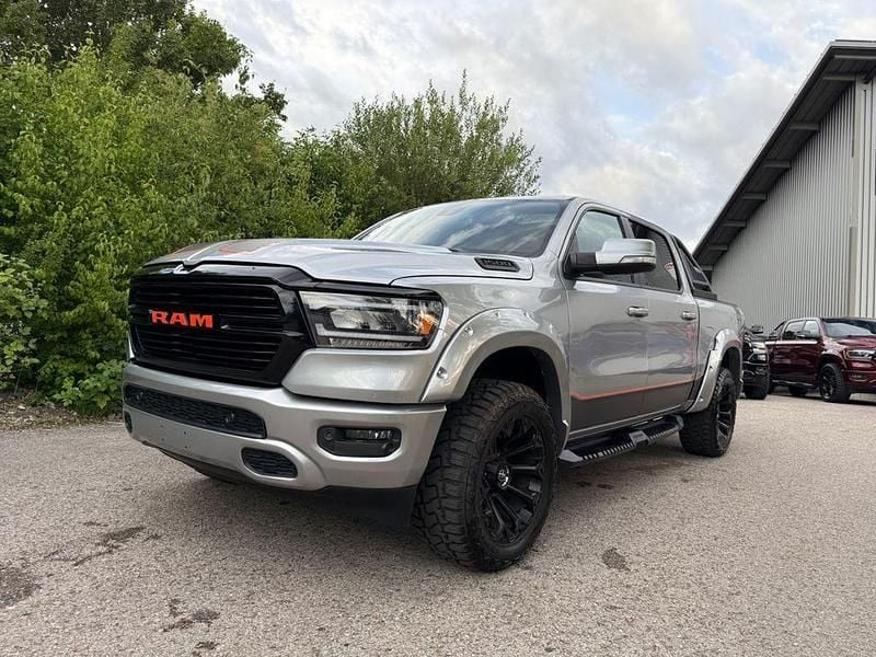Silber Gebraucht 2020 Dodge Ram Abholung | 46.900 € (Superpreis) - Bild 1/4