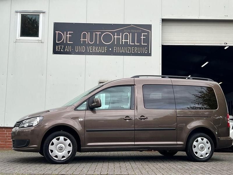Braun Gebraucht 2012 VW Caddy Maxi Trendline Van / Kleinbus | 8.778 € (Guter Preis) - Bild 1/4