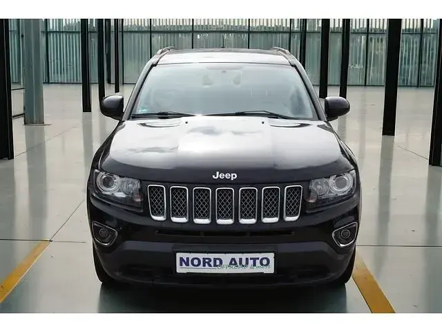 Gebraucht Jeep Compass 163 PS (119 kW) 2014 SUV