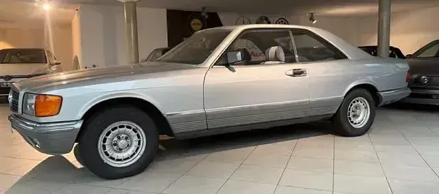 Gebraucht Mercedes 500 231 PS (169 kW) 1983 Silber Coupé