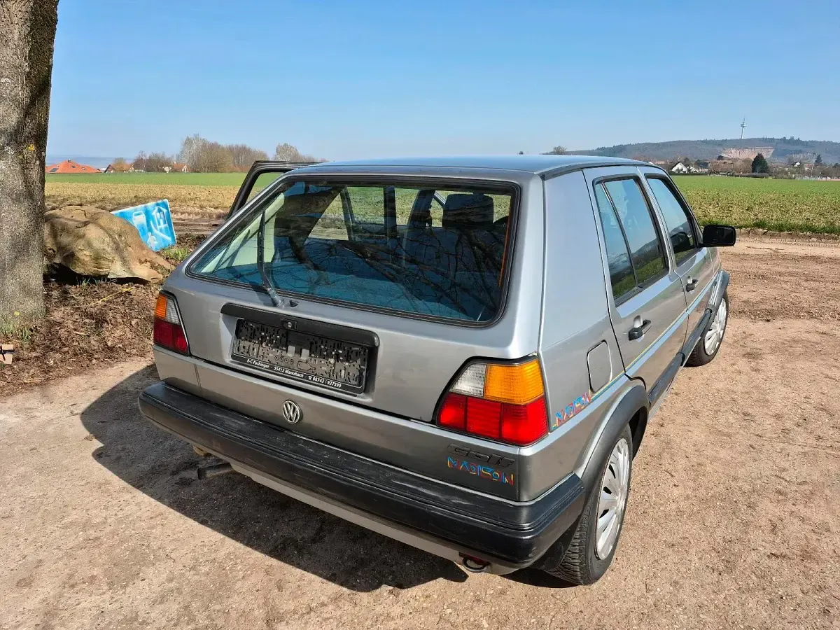 Gebraucht VW Golf II 54 PS (39 kW) 1990 Silber Kleinwagen