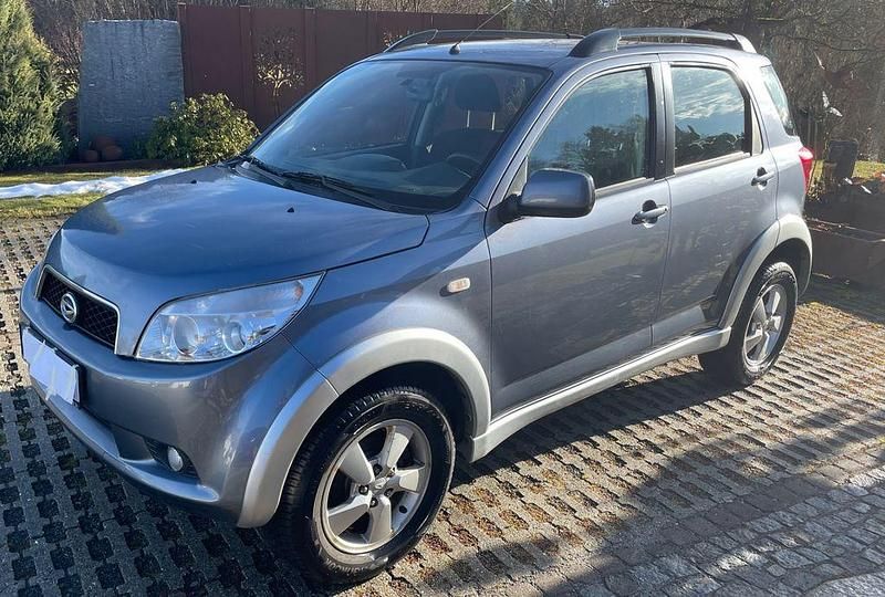 Grau Gebraucht 2008 Daihatsu Terios SUV | 6.750 € (Fairer Preis) - Bild 1/4