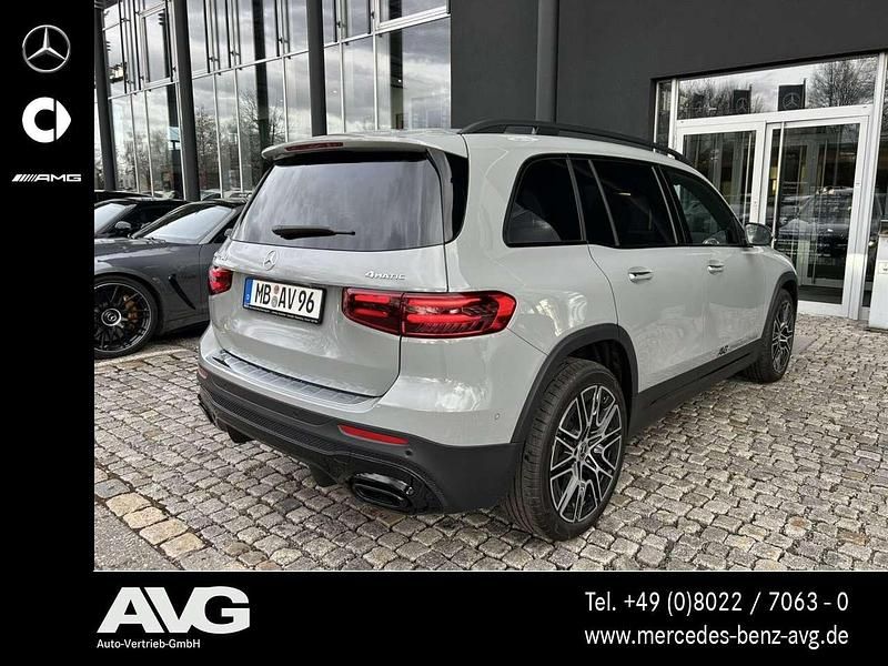 Gebraucht Mercedes GLB220 Premium 190 PS (139 kW) 2026 Alpingrau uni SUV