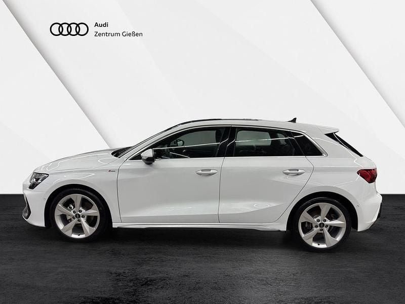 Gebraucht Audi A3 S-Line 150 PS (110 kW) 2025 Gletscherweiß metallic Limousine