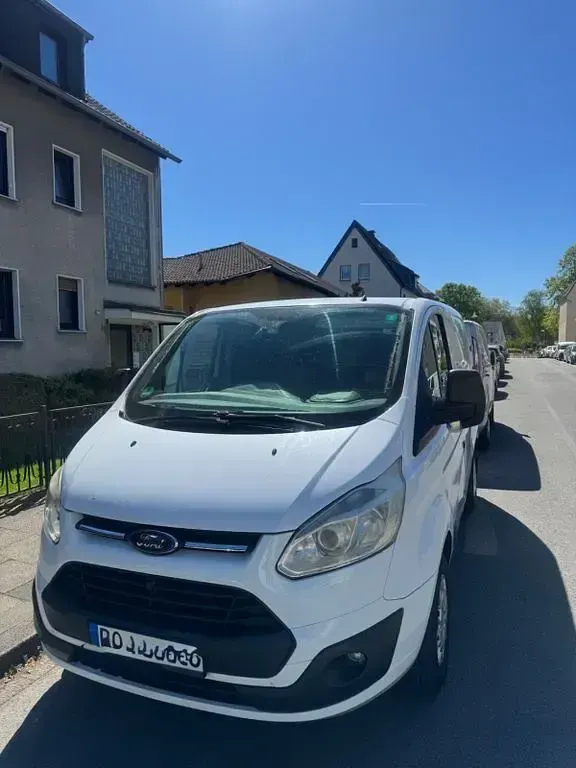 Usado Ford Transit Custom 125 HP (91 kW) 2012 Branco Sedan