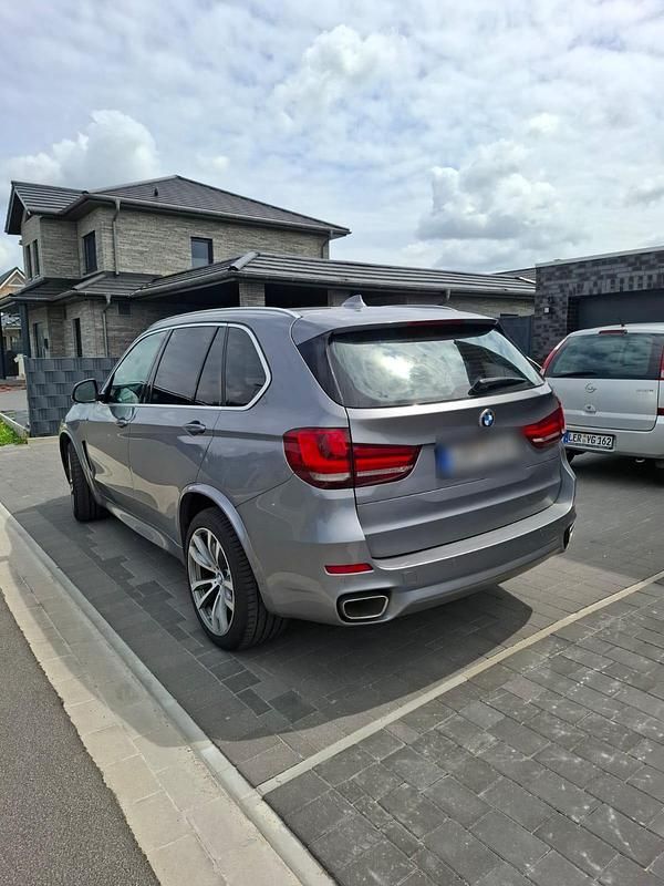 Gebraucht BMW X5 M Sport 313 PS (230 kW) 2016 Grau SUV
