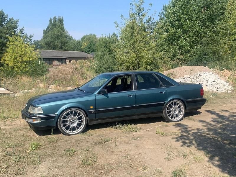 Blau Gebraucht 1995 Audi V8 Limousine | 12.500 € - Bild 1/4