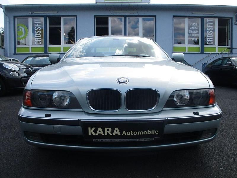Gebraucht BMW 523 170 PS (125 kW) 2000 Limousine