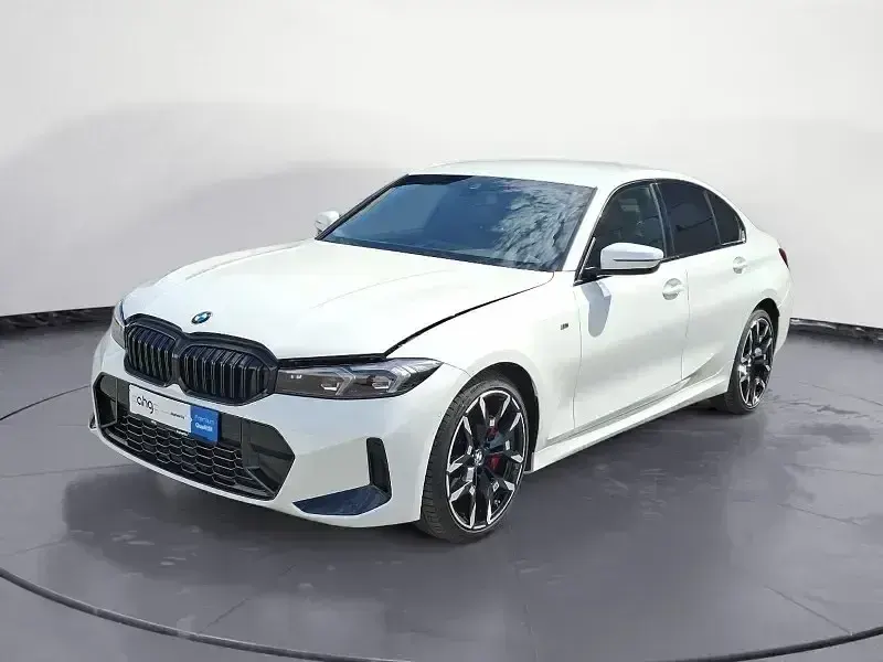 Gebraucht BMW 330 M Sport 245 PS (180 kW) 2025 Limousine