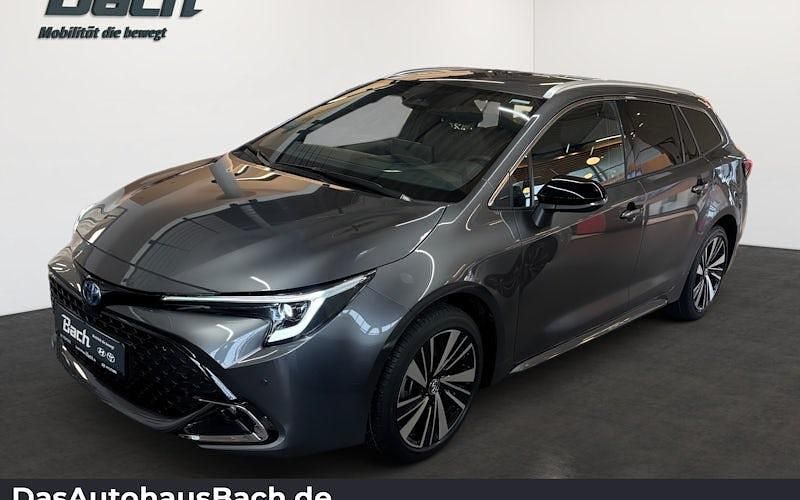 Neu Toyota Corolla 178 PS (130 kW) 2025 Grau Kombi