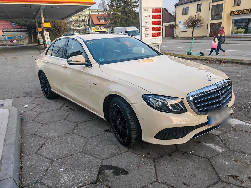 Gebraucht Mercedes E220 2020 Limousine