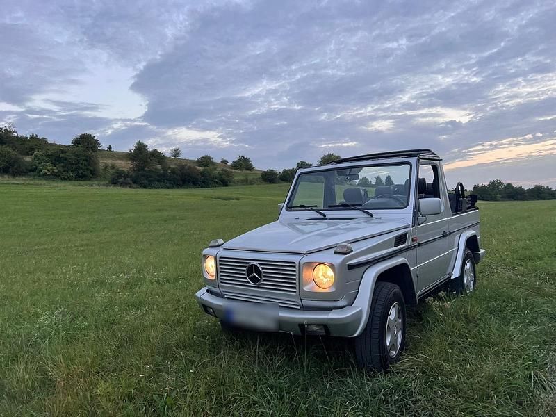 Silber Gebraucht 1993 Mercedes G350 SUV | 49.999 € - Bild 1/4