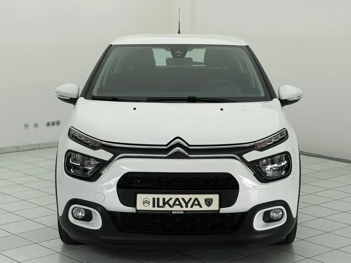 Gebraucht Citroën C3 82 PS (60 kW) 2024 Weiß Kleinwagen