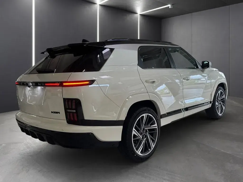 Gebraucht KGM Actyon 163 PS (119 kW) 2025 Weiß SUV