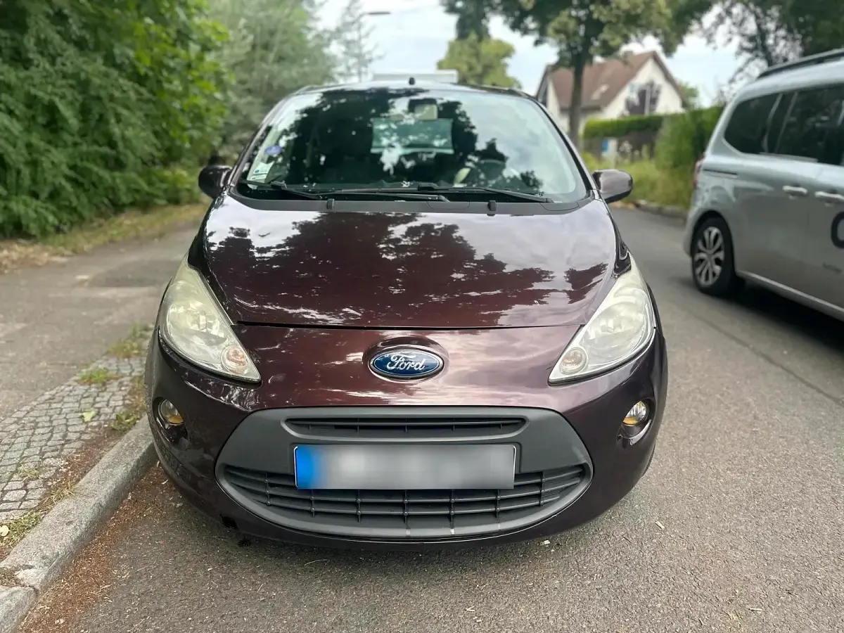 Gebraucht Ford Ka Titanium 69 PS (50 kW) 2012 Violet Kleinwagen