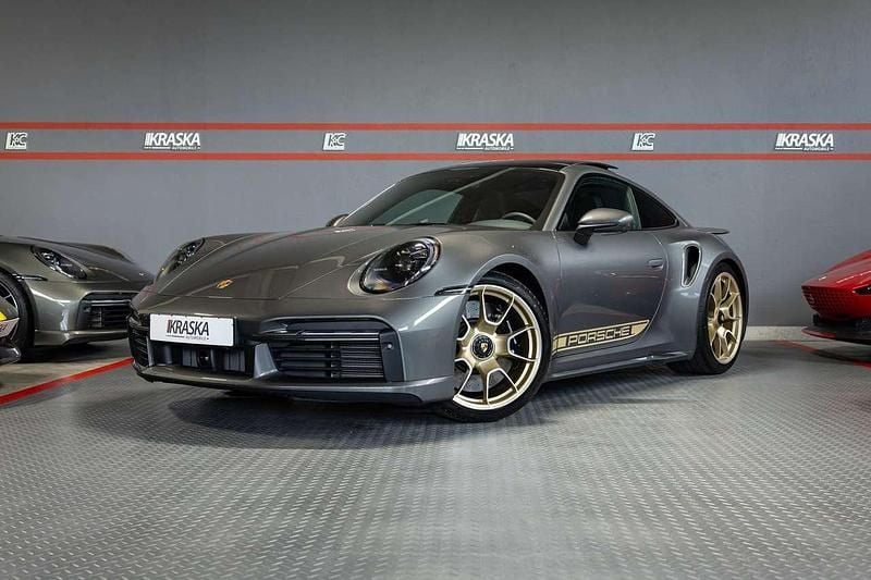 Second-hand Porsche 992 Sport 581 CP (427 kW) 2022 Coupe