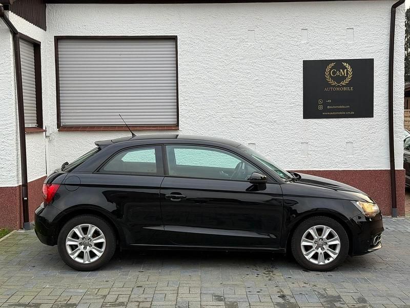 Second-hand Audi A1 86 CP (63 kW) 2010 Negru Hatchback