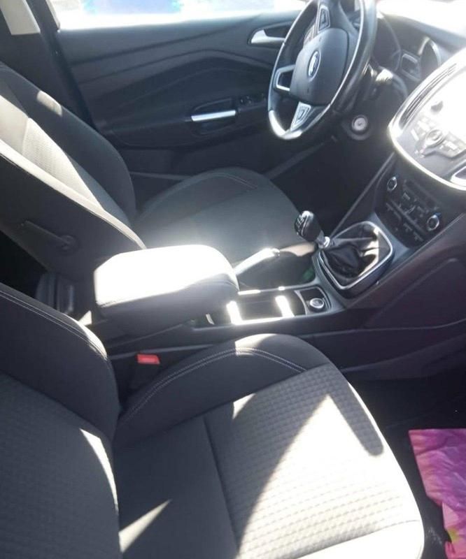 Gebraucht Ford C-MAX 125 PS (91 kW) 2016 Van / Kleinbus