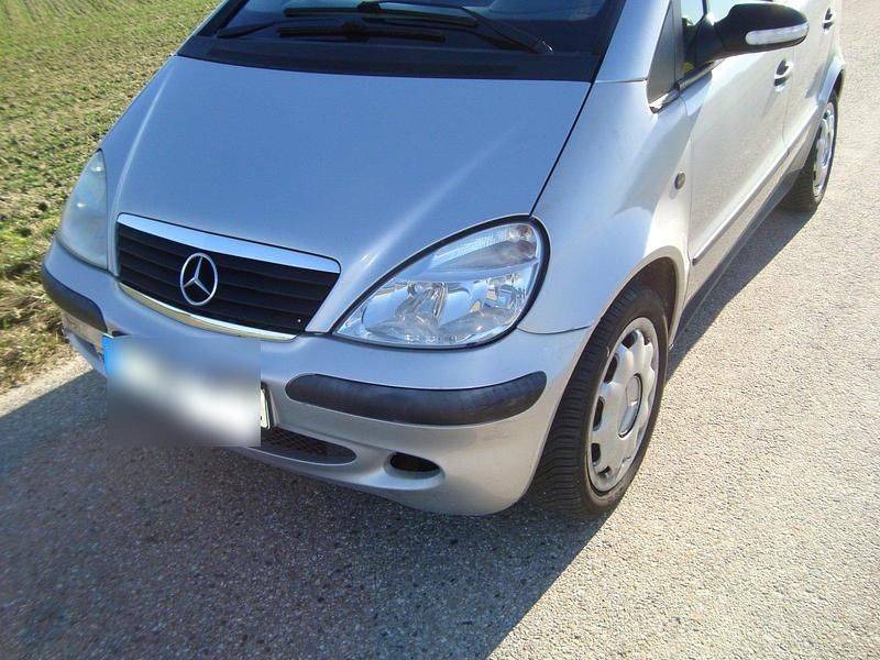 Gebraucht Mercedes A140 82 PS (60 kW) 2003 Silber Limousine