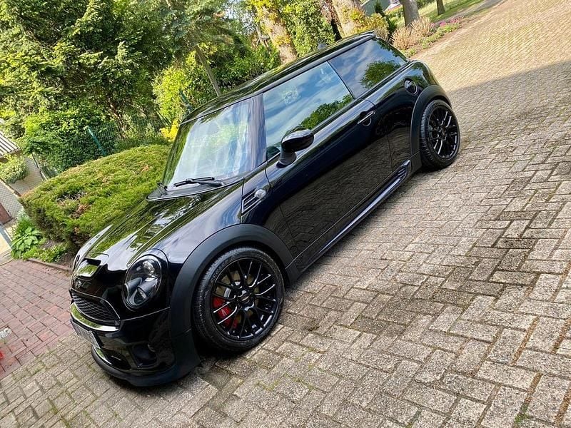 Gebraucht Mini John Cooper Works 265 PS (194 kW) 2012 Schwarz Kleinwagen