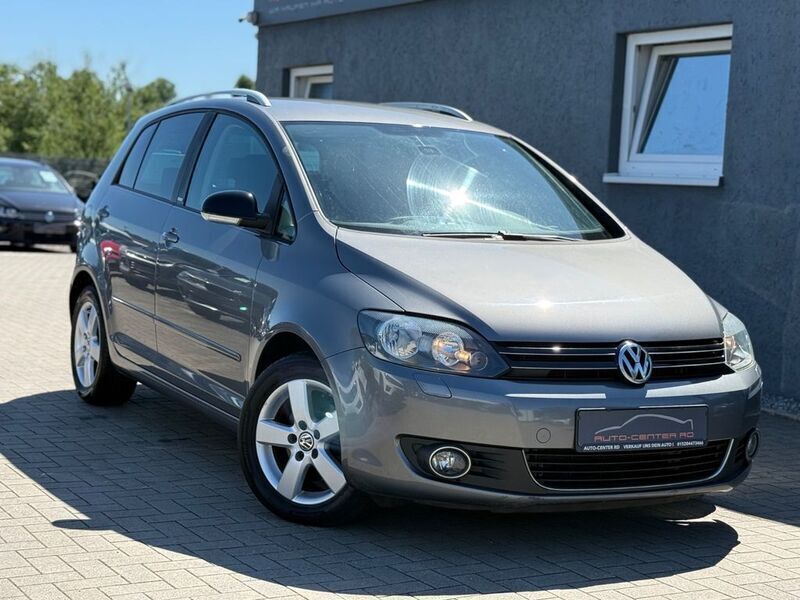 Grau Gebraucht 2013 VW Golf VI Style Limousine | 5.499 € (Guter Preis) - Bild 1/4