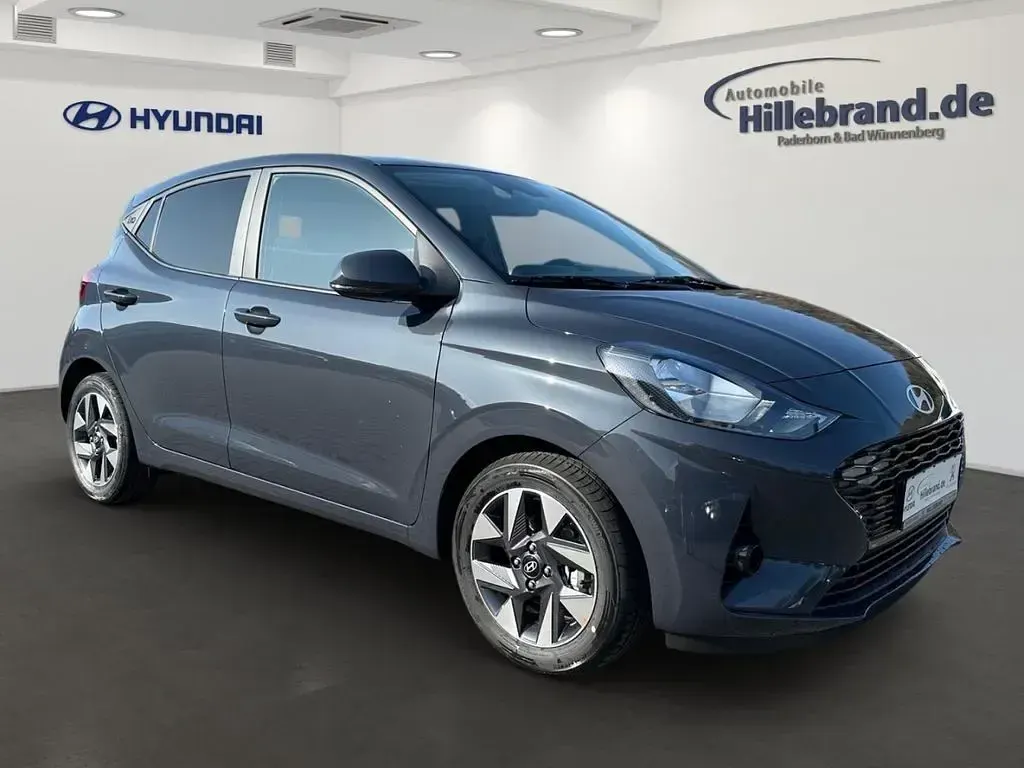 Neu Hyundai i10 Premium 79 PS (58 kW) 2025 Aurora grey / met Kleinwagen