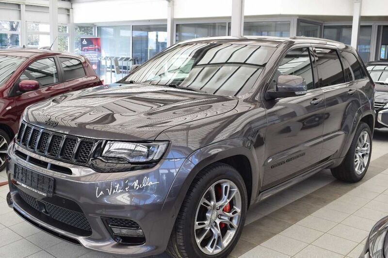 Grau Gebraucht 2019 Jeep Grand Cherokee SRT8 SUV | 39.890 € (Fairer Preis) - Bild 1/4