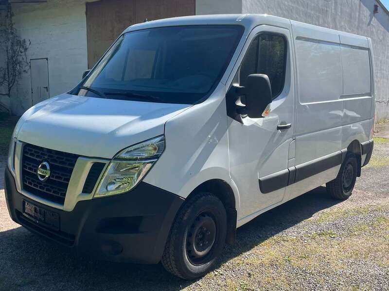 Weiß Gebraucht 2018 Nissan NV400 Van | 10.400 € (Guter Preis) - Bild 1/4