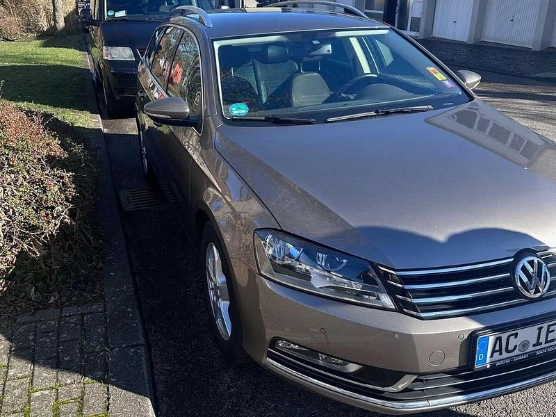 Gebraucht VW Passat Highline 140 PS (102 kW) 2011 Braun Kombi