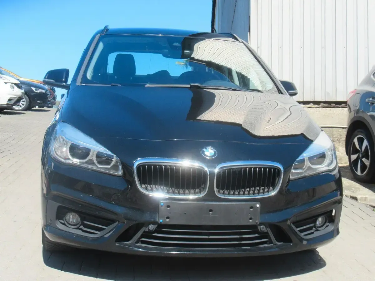 Gebraucht BMW 218 Active Tourer Advantage 150 PS (110 kW) 2018 Schwarz Van / Kleinbus