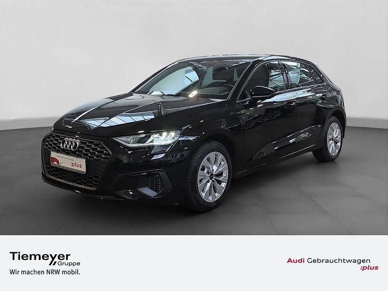 Brillantschwarz Gebraucht 2023 Audi A3 Sportback e-tron Basis Kleinwagen | 27.670 € (Fairer Preis) - Bild 1/4