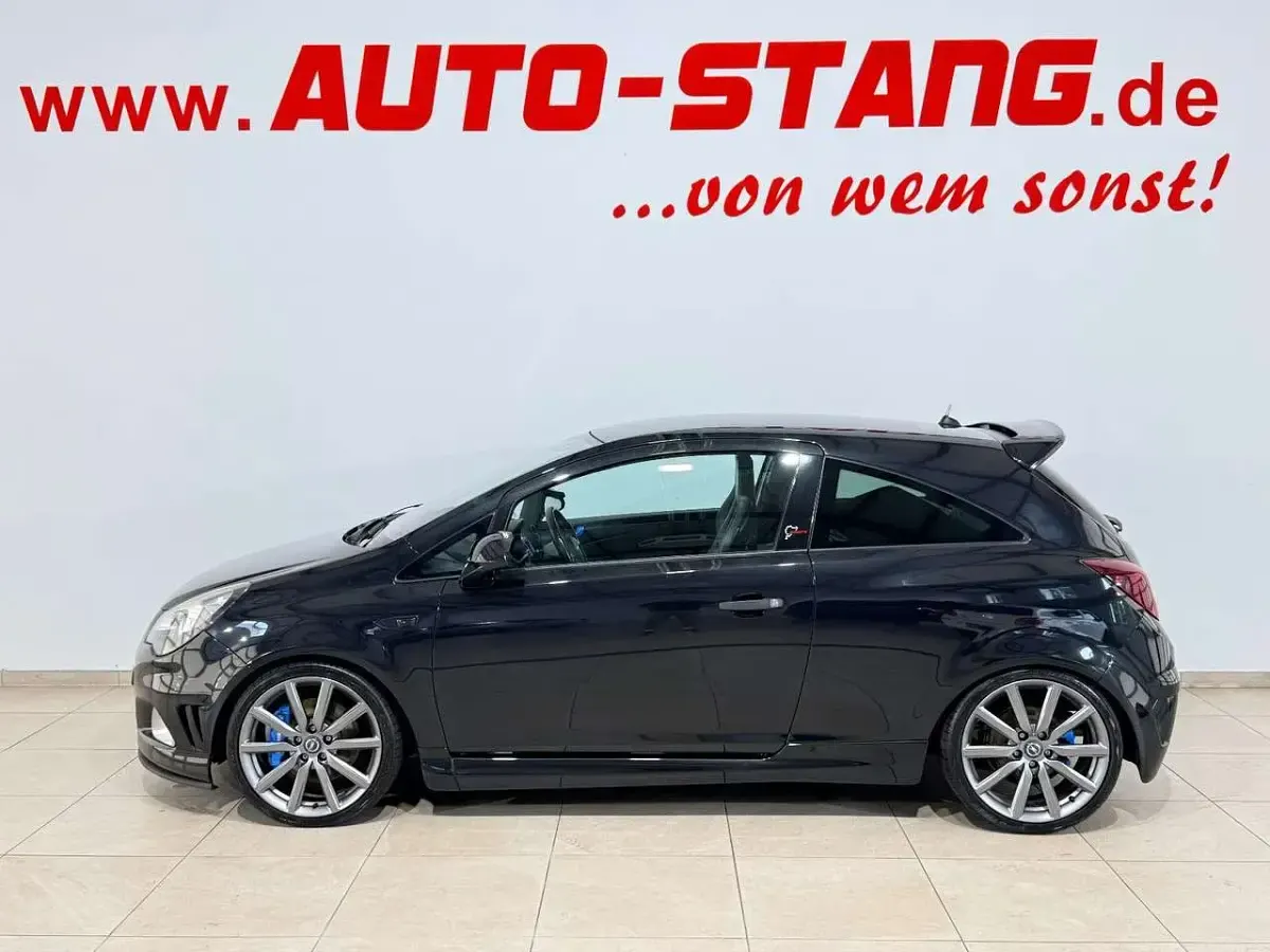 Gebraucht Opel Corsa Edition 211 PS (155 kW) 2012 Schwarz Kleinwagen
