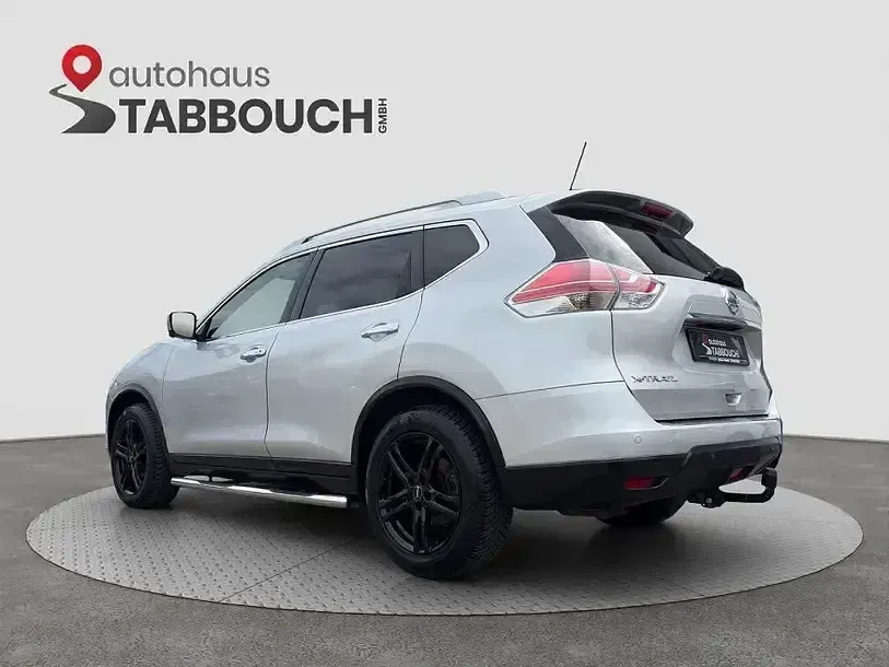 Gebraucht Nissan X-Trail Tekna 163 PS (119 kW) 2018 Silber SUV
