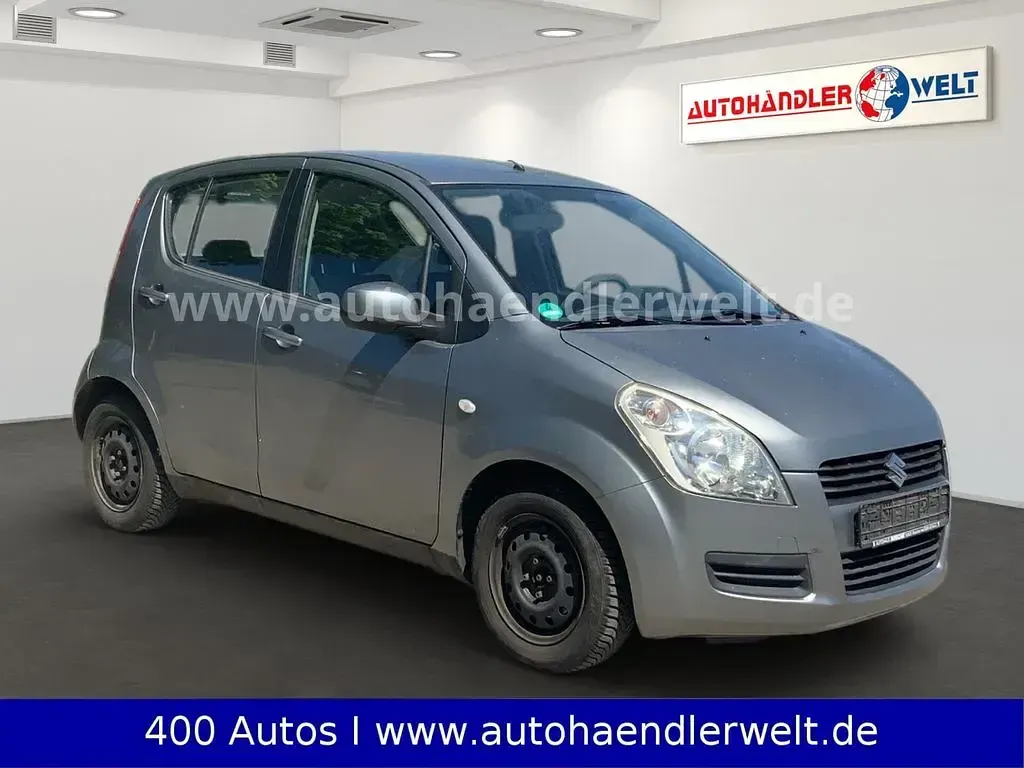 Gebraucht Suzuki Splash Basic 65 PS (47 kW) 2009 Grau Kleinwagen