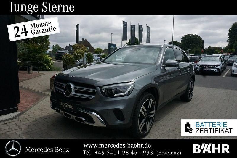 Grau Gebraucht 2020 Mercedes GLC300e SUV | 33.450 € (Guter Preis) - Bild 1/4