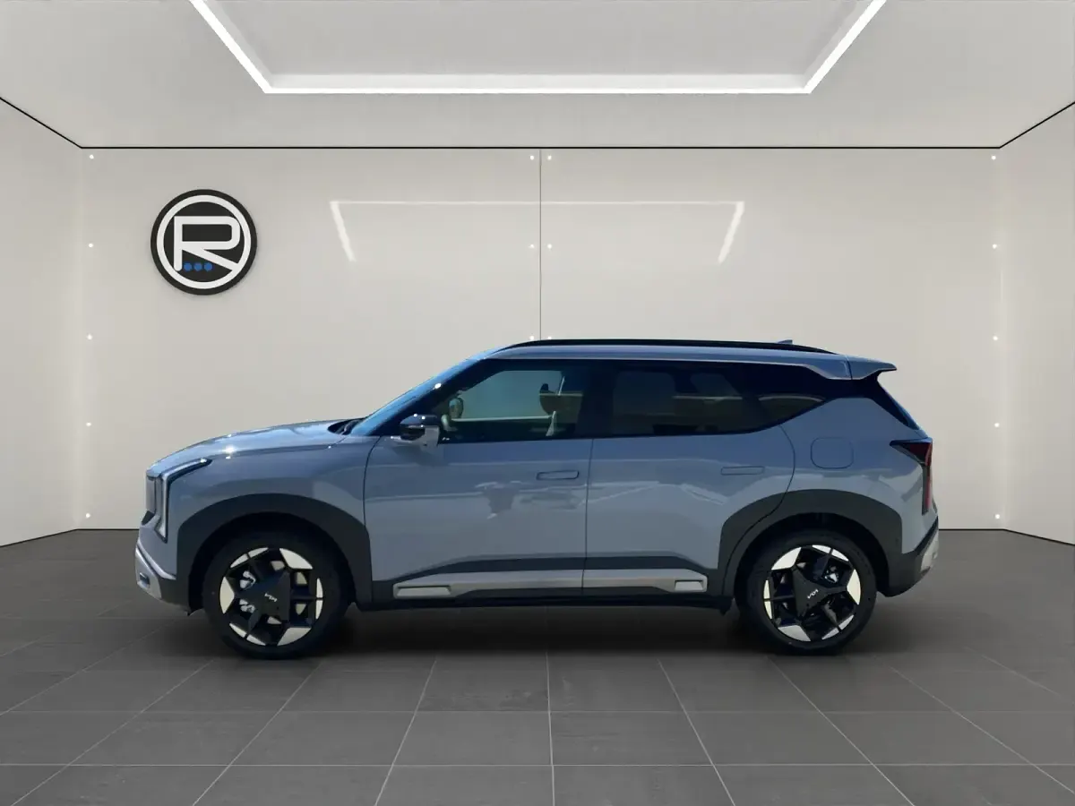 Neu Kia Seltos Spirit 179 PS (131 kW) 2026 Grau SUV