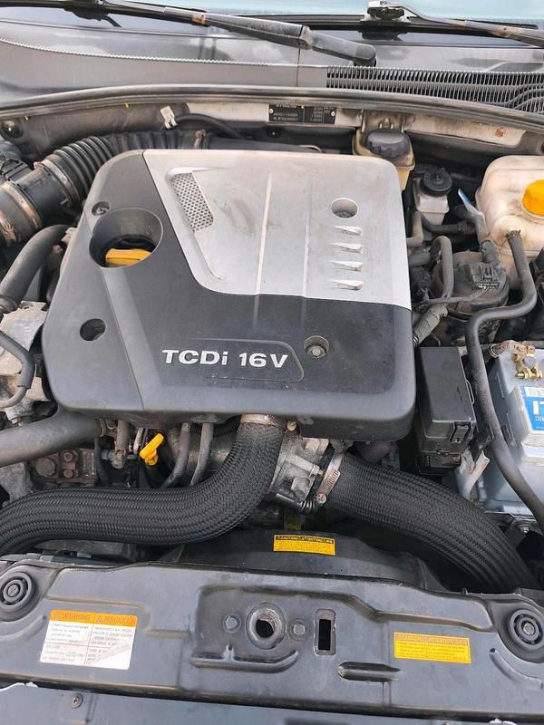 Gebraucht Chevrolet Captiva 120 PS (88 kW) 2007 Grau SUV