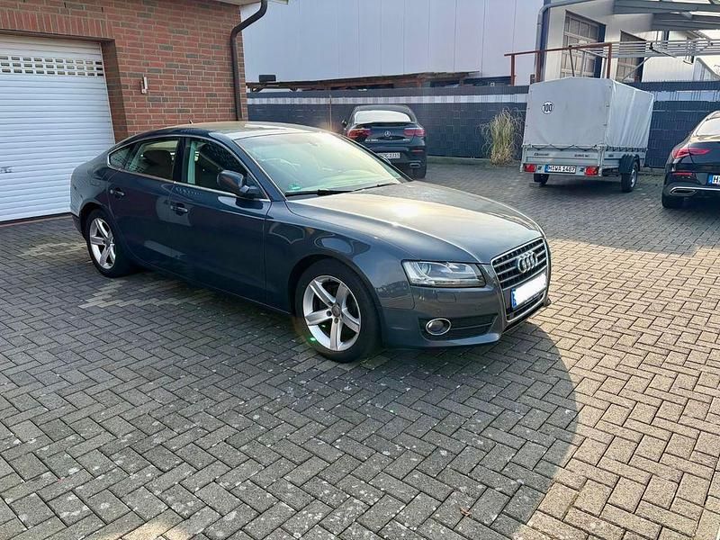 Gebraucht Audi A5 Sportback 143 PS (105 kW) 2011 Andere farben Kleinwagen