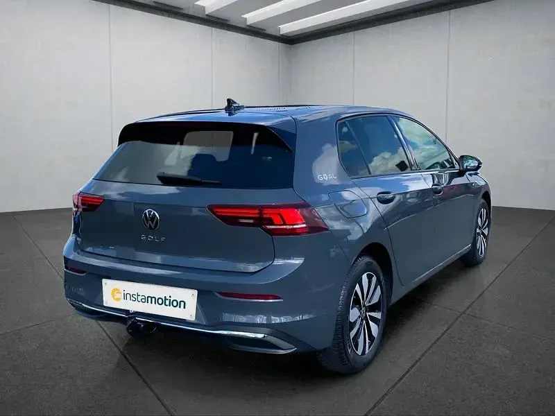 Gebraucht VW Golf VIII 150 PS (110 kW) 2025 Grau Kleinwagen