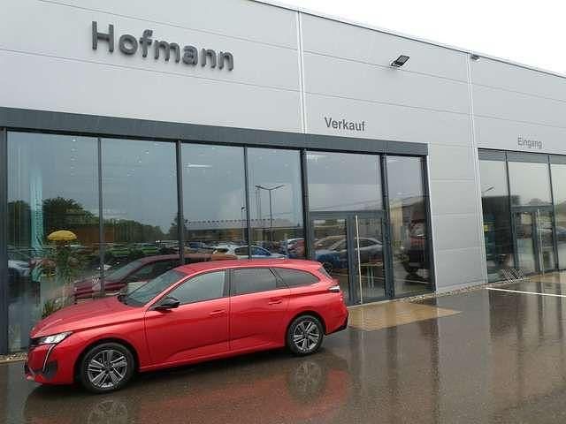 Rot Gebraucht 2024 Peugeot 308 Allure Kombi | 19.950 € (Superpreis) - Bild 1/4