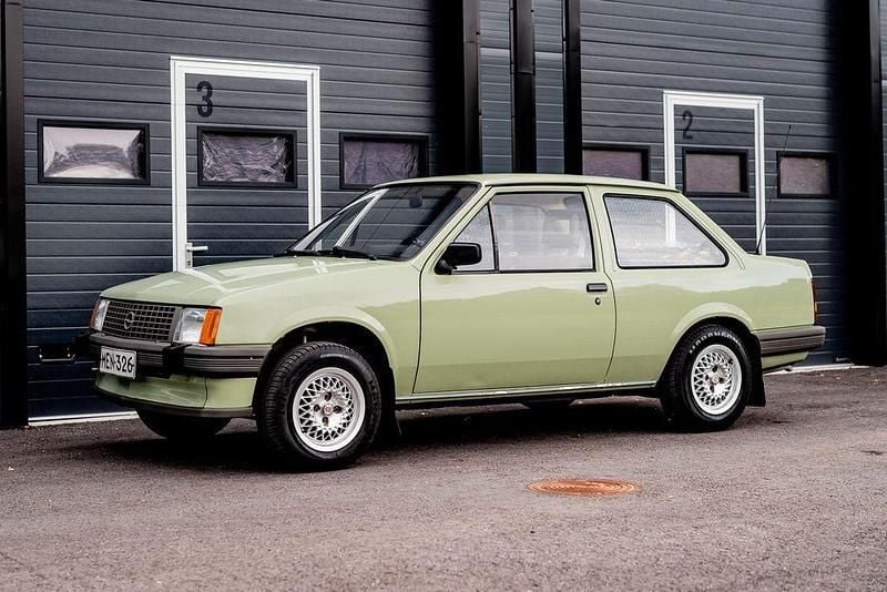 Gebraucht Opel Corsa S 54 PS (39 kW) 1984 Grün Limousine