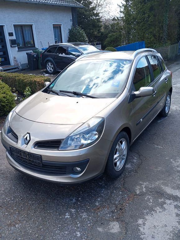 Gebraucht Renault Clio II 101 PS (74 kW) 2008 Limousine