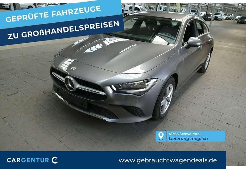 Mountaingrau Gebraucht 2023 Mercedes CLA200 Kombi | 25.290 € (Superpreis) - Bild 1/3