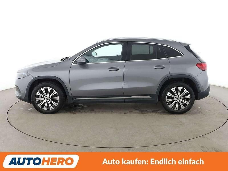 Gebraucht Mercedes EQA350 Progressive 214 kW (292 PS) 2023 Mountaingrau SUV