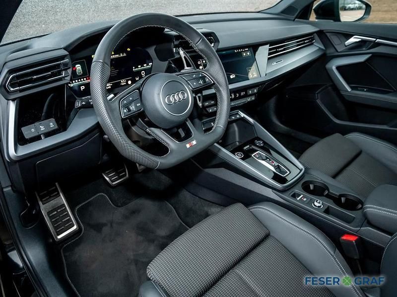 Gebraucht Audi A3 S-Line 150 PS (110 kW) 2025 Mythosschwarzperleffekt Limousine