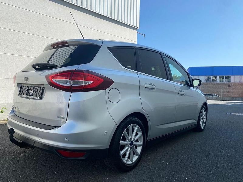 Gebraucht Ford C-MAX Titanium 125 PS (91 kW) 2015 Silber Van / Kleinbus