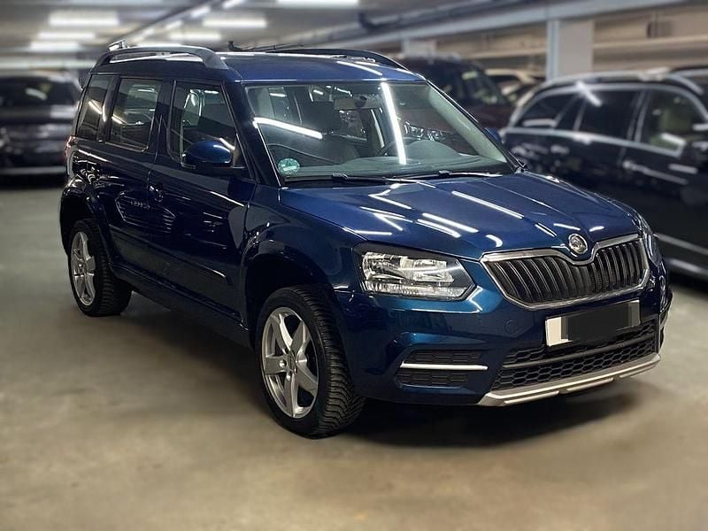 Gebraucht Skoda Yeti Active 105 PS (77 kW) 2014 Lavablau metallic SUV