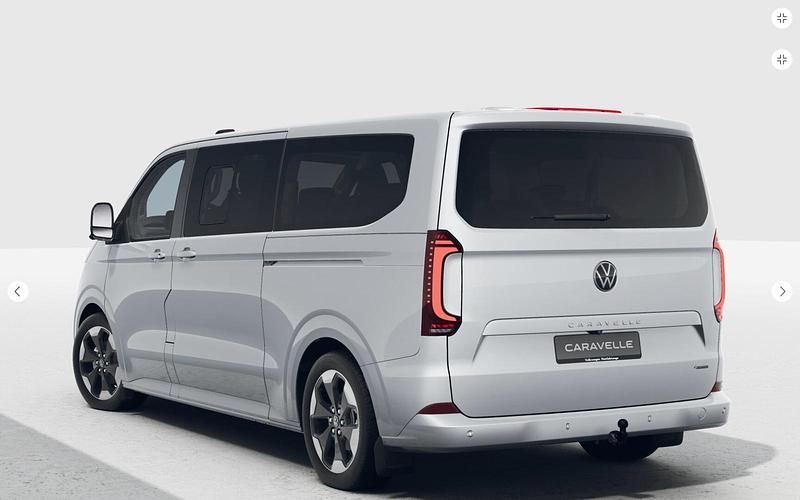 Neu VW Caravelle Style 170 PS (125 kW) 2026 Light grey metallic Van / Kleinbus