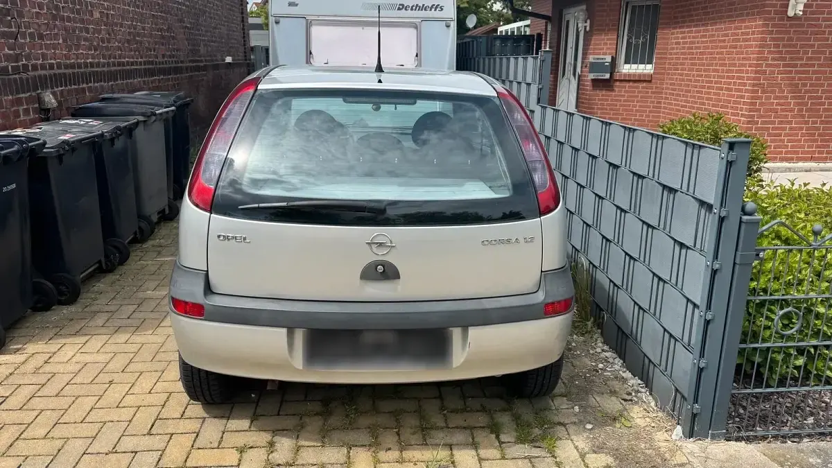 Gebraucht Opel Corsa 75 PS (55 kW) 2001 Silber Kleinwagen