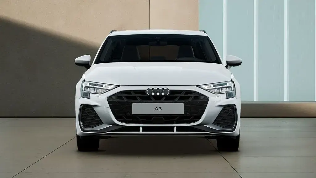 Gebraucht Audi A3 S-Line 204 PS (150 kW) 2025 Gletscherweiß metallic Limousine